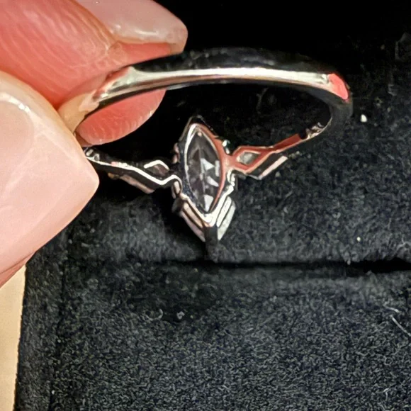 Silver 925 Marquise Center Stone Three-Stone Ring - Picture 8 of 8